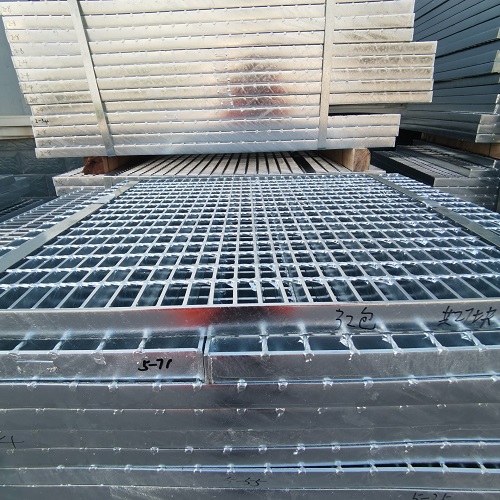 鍍鋅鋼格板鋼格柵在排水溝中的應用和優勢