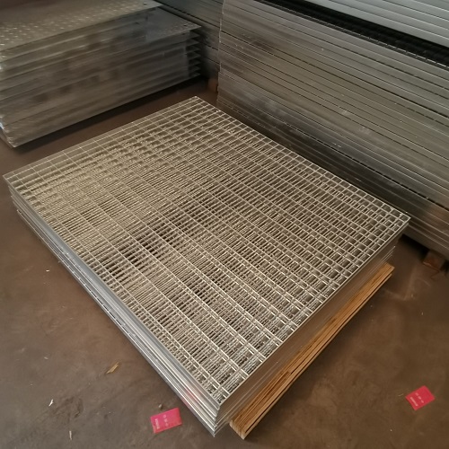 造船用鍍鋅鋼格柵鋼格板如何避免松動風險