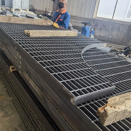 環(huán)保要求下，如何挑選符合標(biāo)準(zhǔn)的鋼格柵產(chǎn)品？