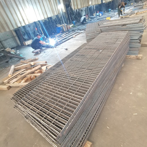 鋼格板背后的努力，遠(yuǎn)比你想象得多