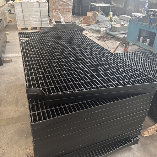 鋼格板高空安裝安全技巧，工程人必學