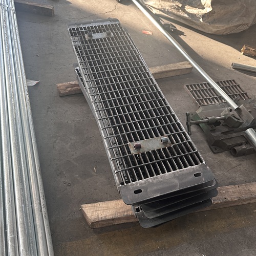 國內鋼格板vs進口鋼格板，性價比分析